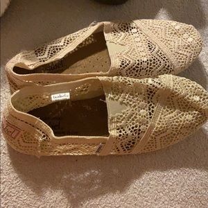 Isabel slip on shoes
